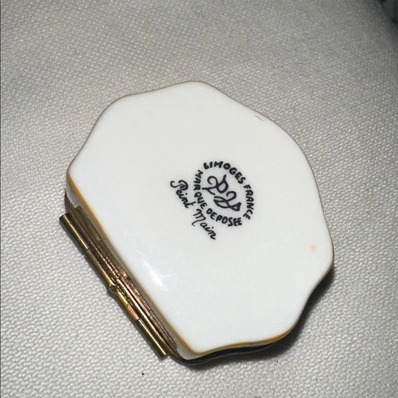 Limoges Yellow Floral Accessory Box - Picture 4 of 4